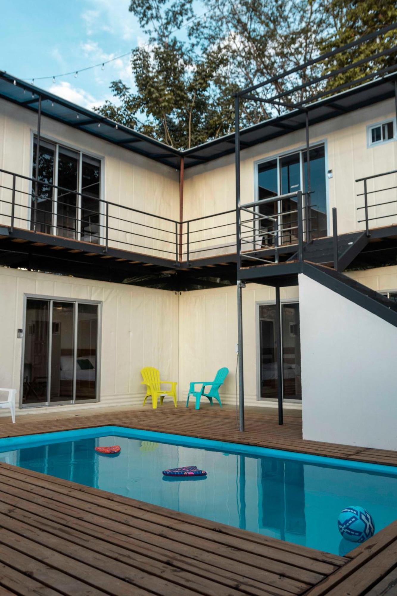 Emi'S Place Container Living Uvita Exteriér fotografie