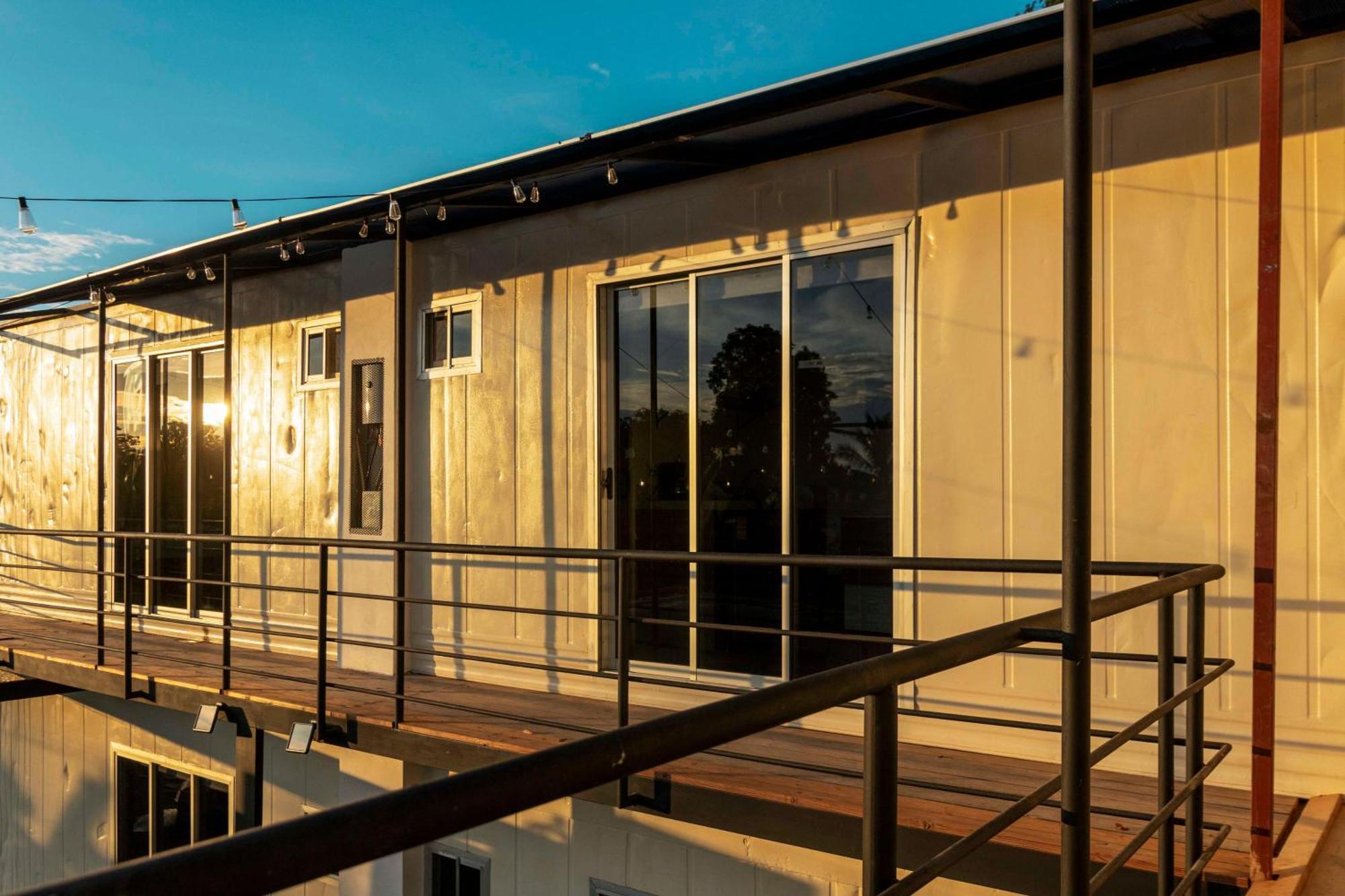 Emi'S Place Container Living Uvita Exteriér fotografie