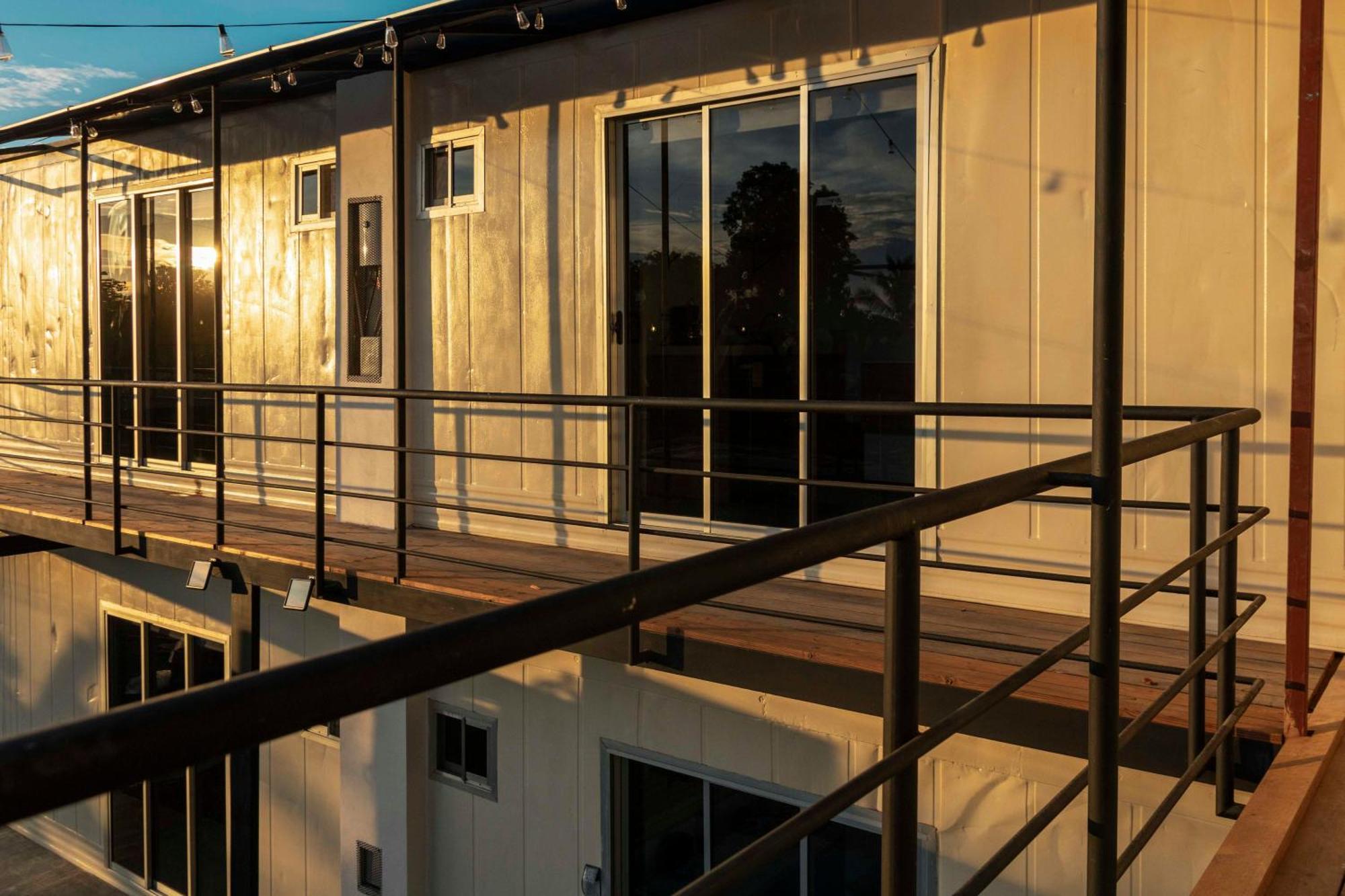 Emi'S Place Container Living Uvita Exteriér fotografie