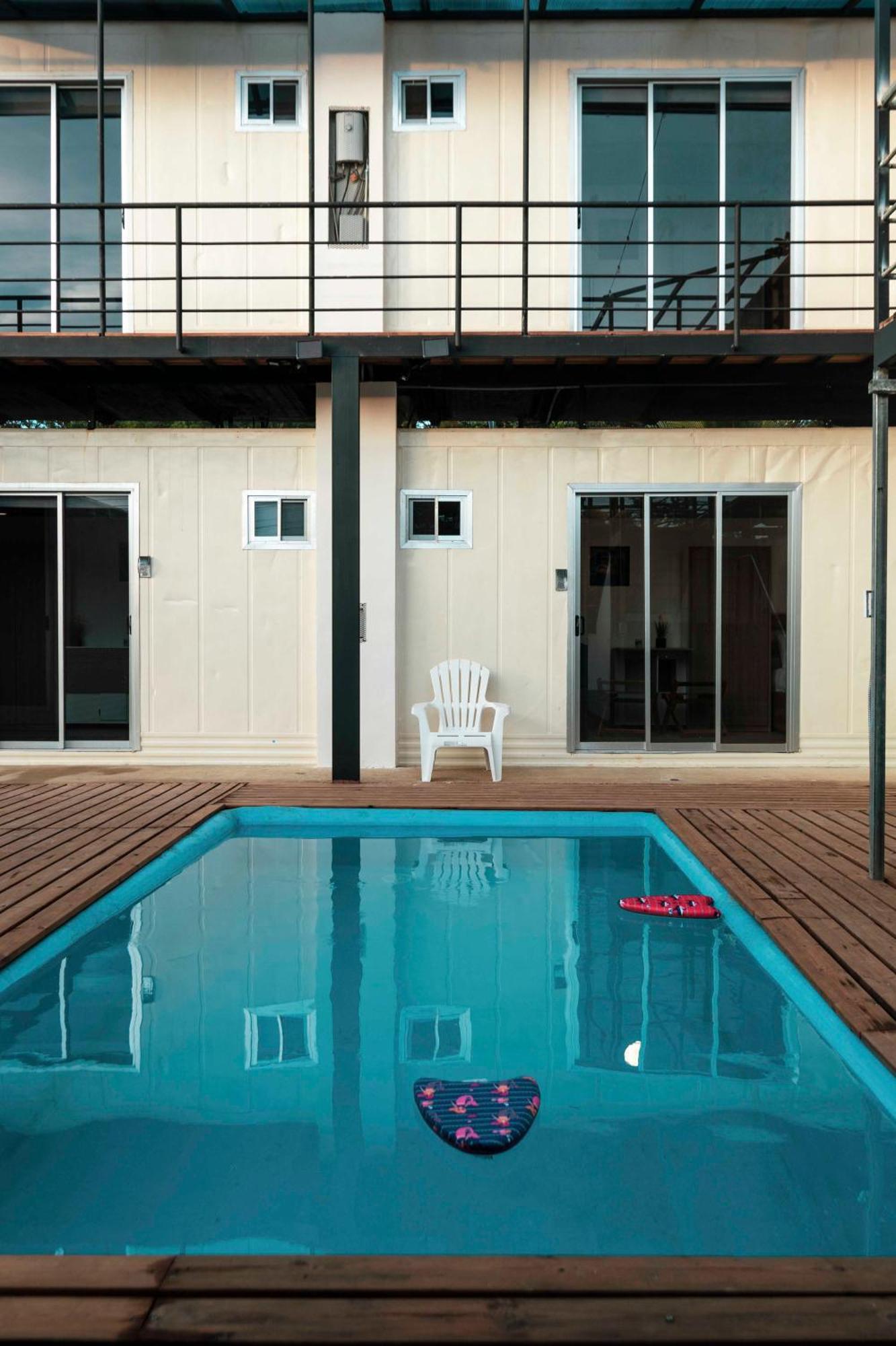 Emi'S Place Container Living Uvita Exteriér fotografie